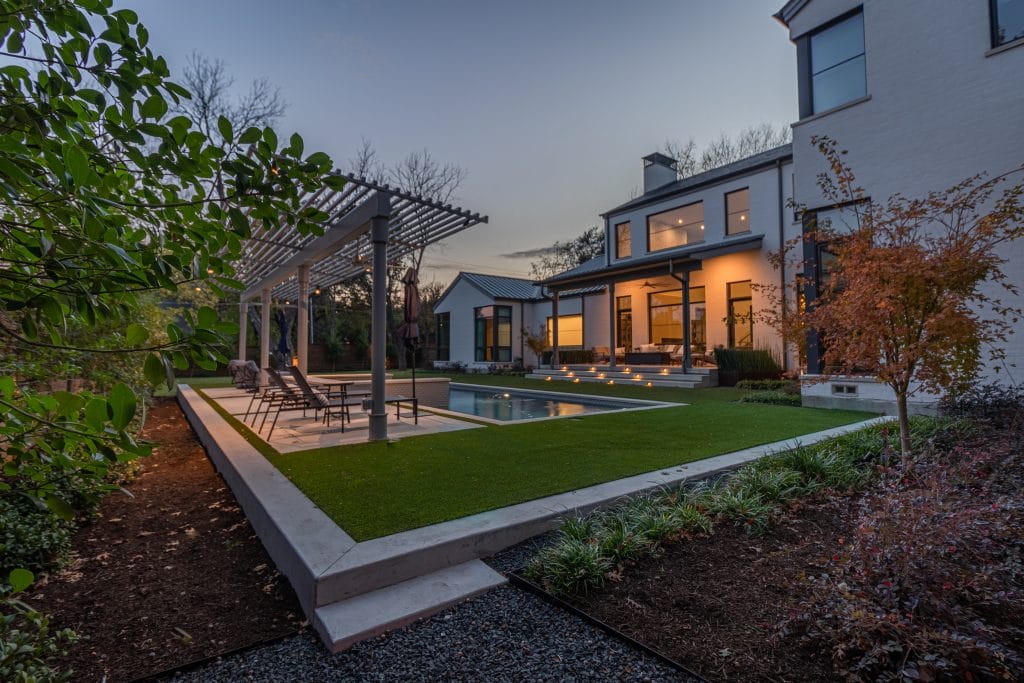 Landscape Design Build: From Concept to Completion